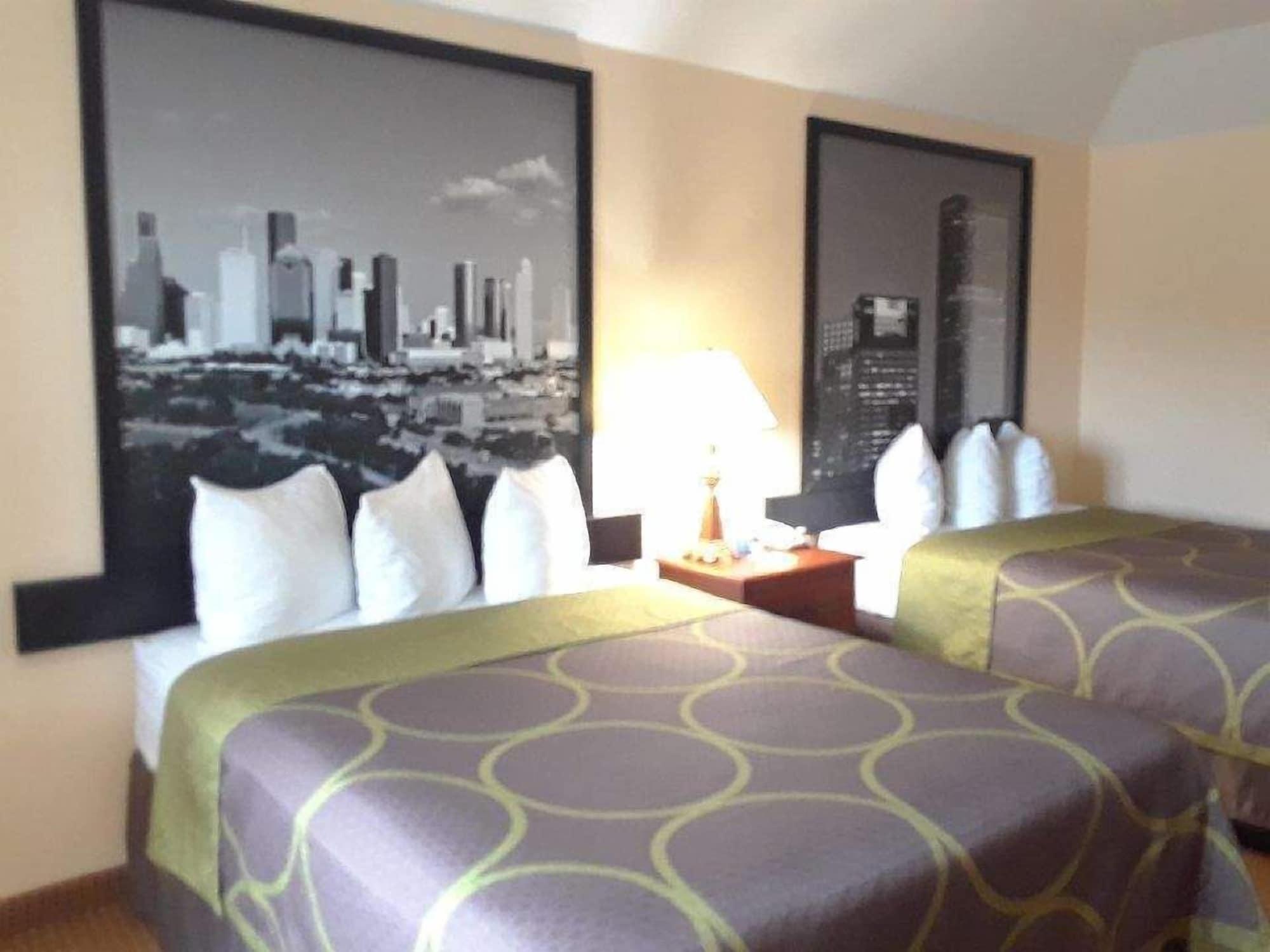 Surestay By Western Downtown Conroe