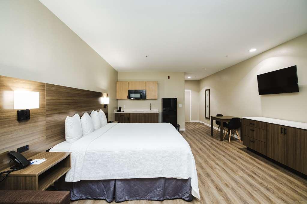 Hotel Surestay By Western Downtown Conroe