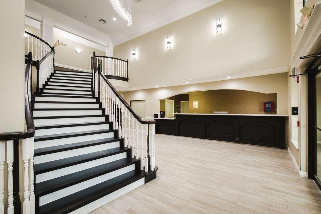 Surestay By Western Downtown Hotel