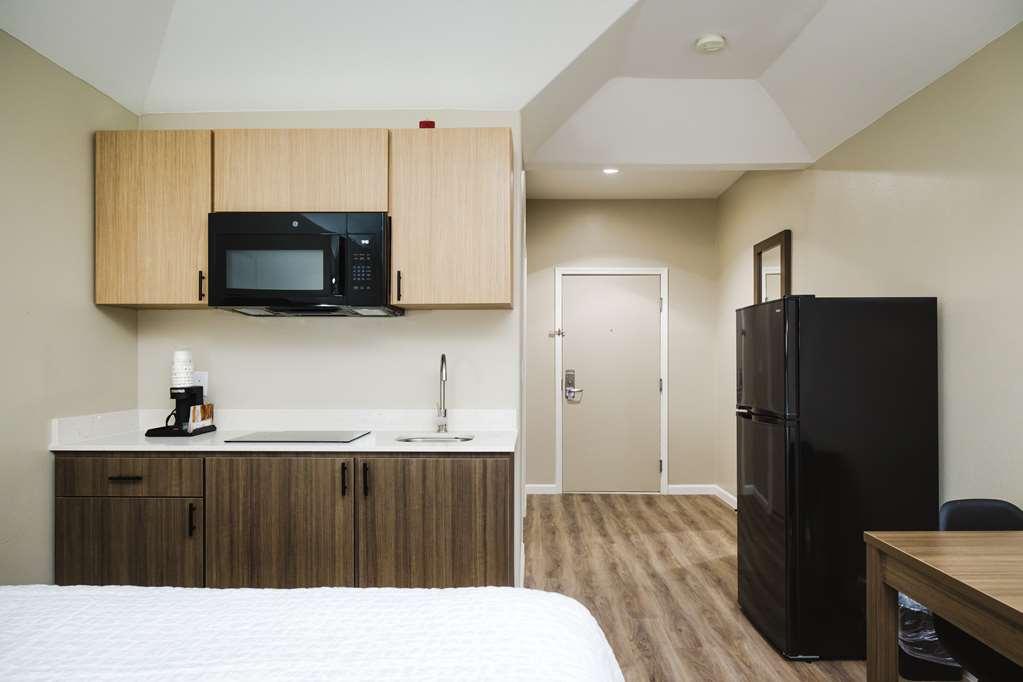 Surestay By Western Downtown