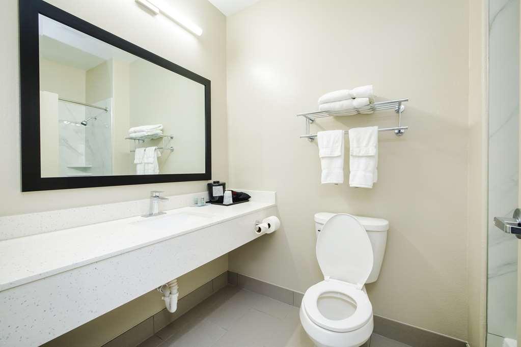 Hotel Surestay By Western Downtown Conroe
