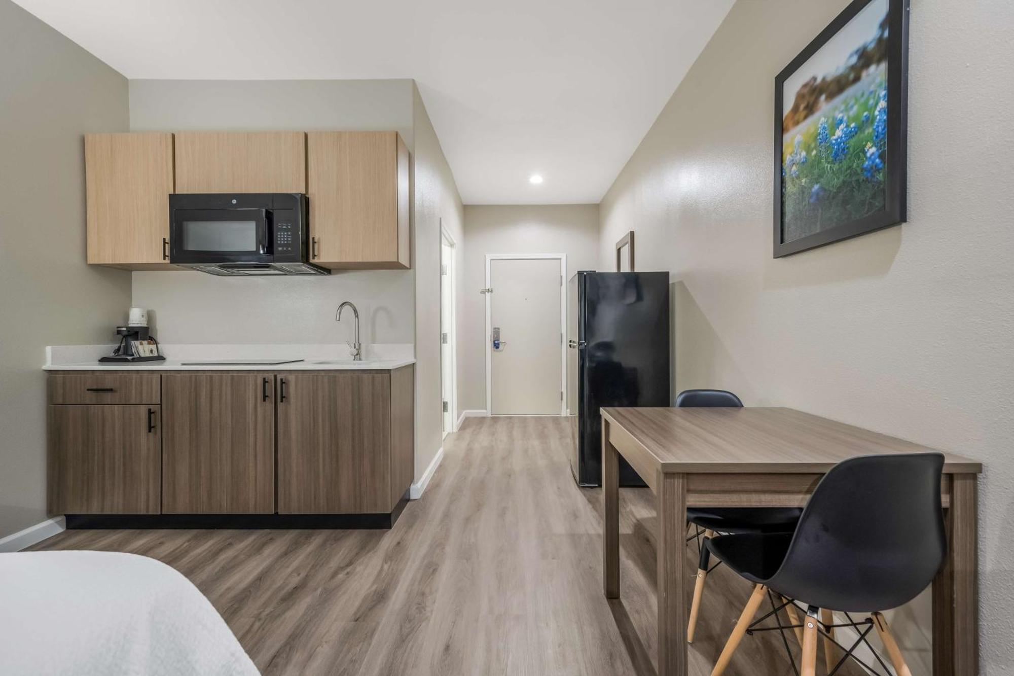Hotel Surestay By Western Downtown